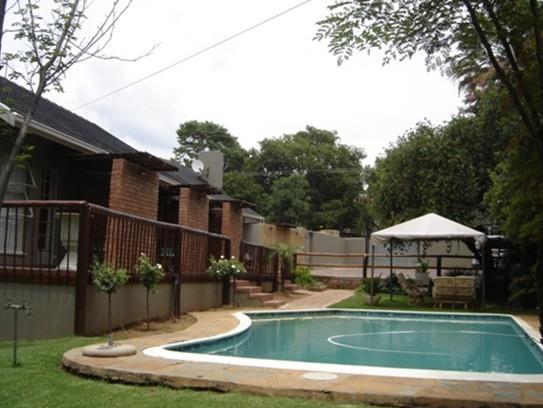 The Wild Peach - Menlyn Hotel Pretoria Bagian luar foto